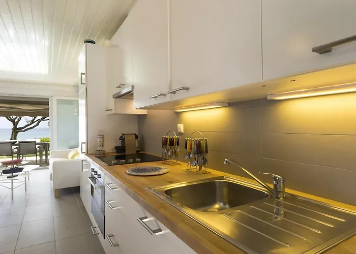 빌라 And Sea 펠레카스